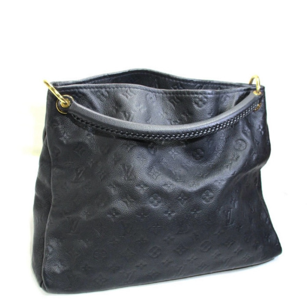 Louis Vuitton Leather Artsy - used twice